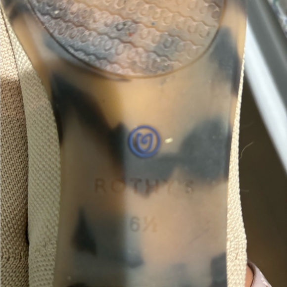 Rothy’s flats - Picture 2 of 4